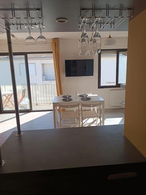 Grand Studio Avec Balcon En Bord De Mer Палава-ле-Фло Екстериор снимка